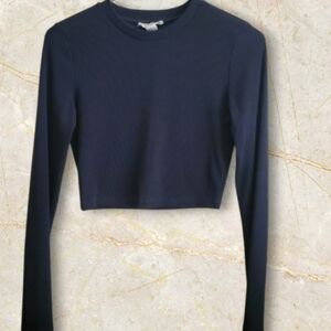 Womens (M) Cropped Long Sleeved Slim-Fit Top